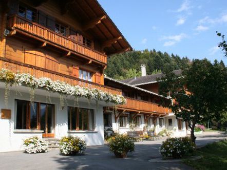 布希福勒里国际学校Préfleuri International Alpine School