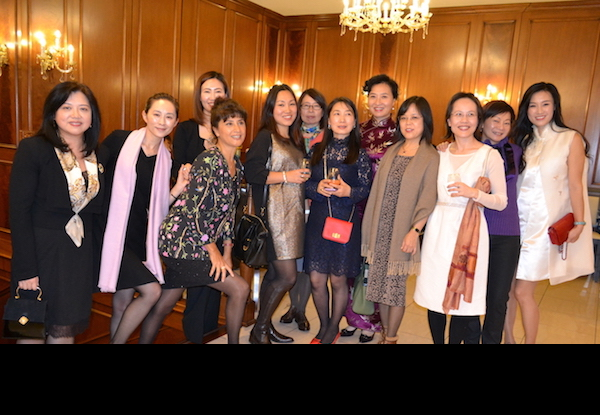 2016 年瑞士天坛四方“圣诞新春招待会”成功举办