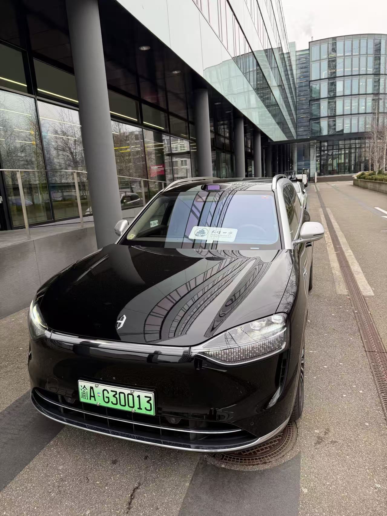 2025款问界M9荷兰—瑞士展示项目